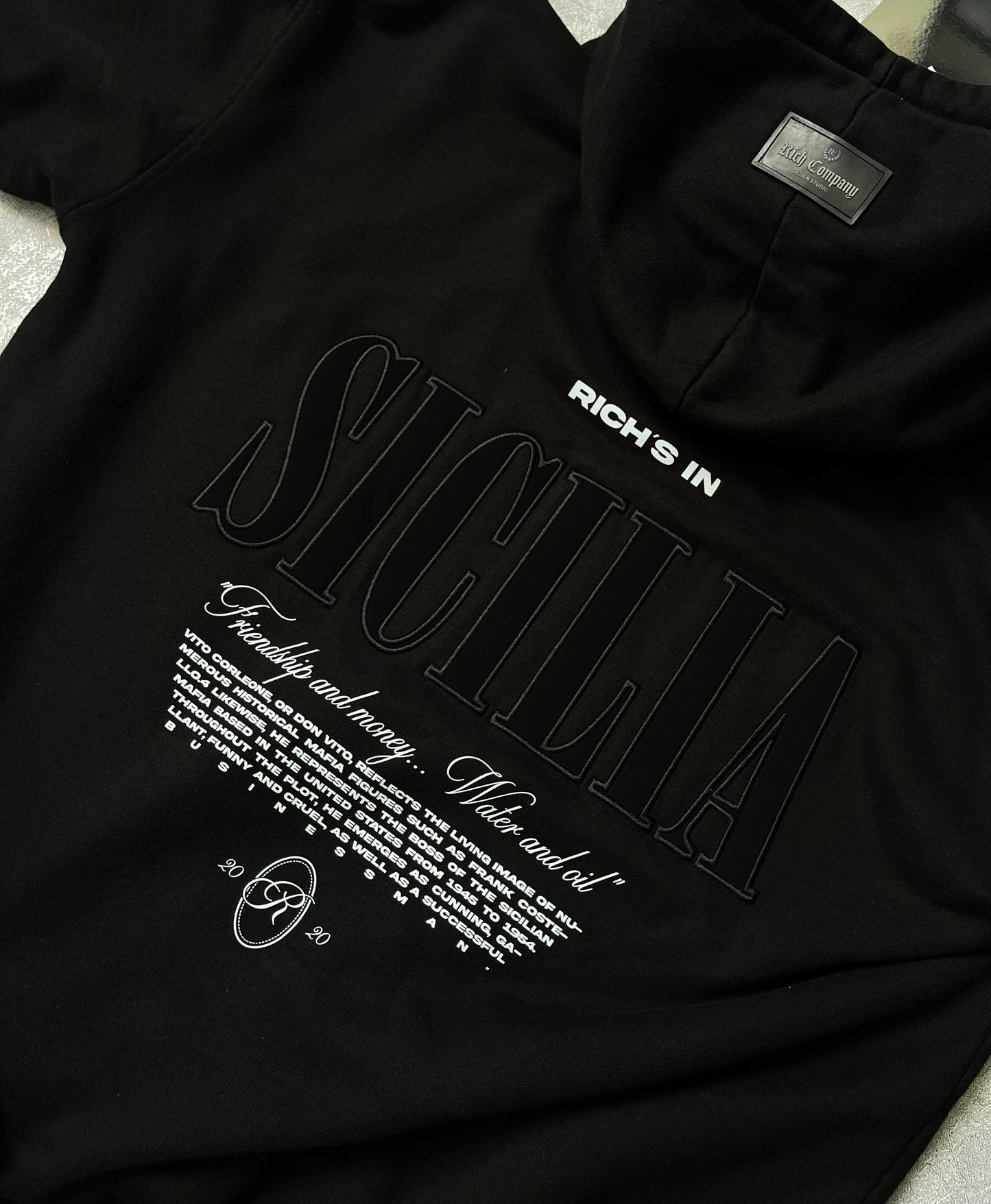 RICH IN SICILIA HOODIE GAMUZA CUERO