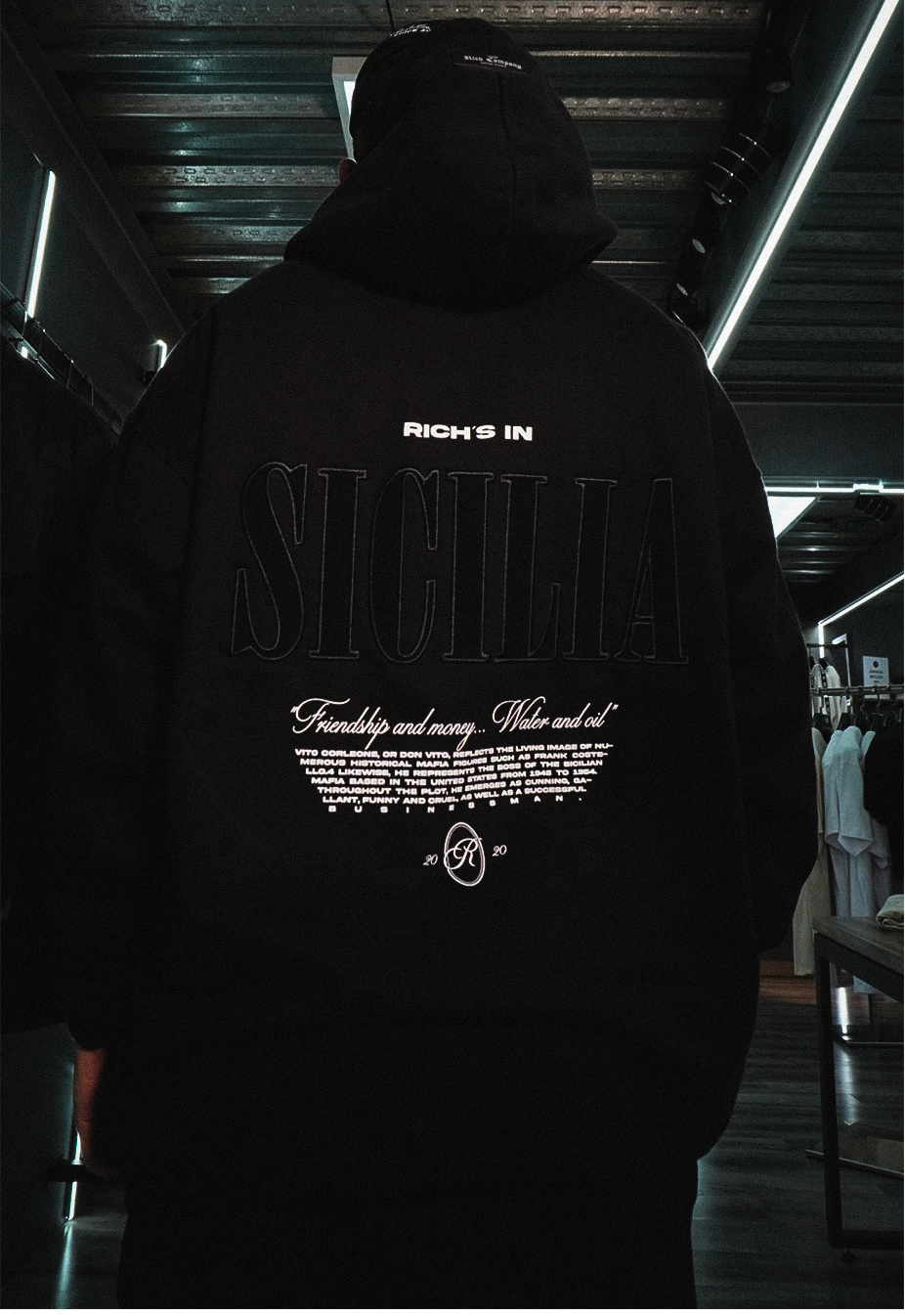 RICH IN SICILIA HOODIE GAMUZA CUERO