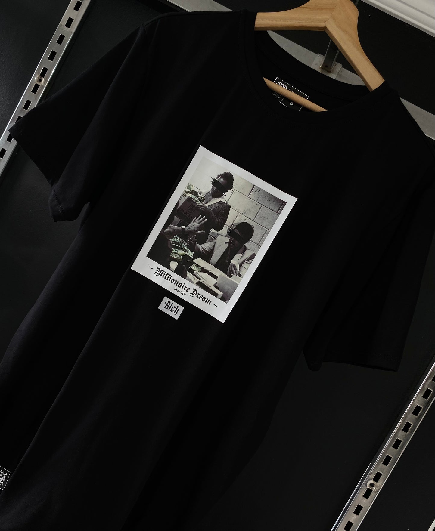 Camiseta Rich Montana - Negra