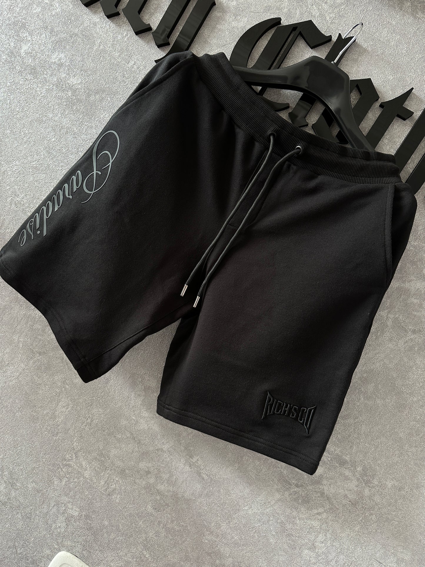 Bermuda RICH paradise